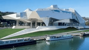 Musée des confluences